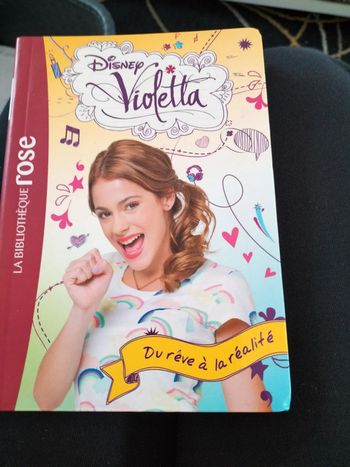 Livre Violetta du rêve à la réalité