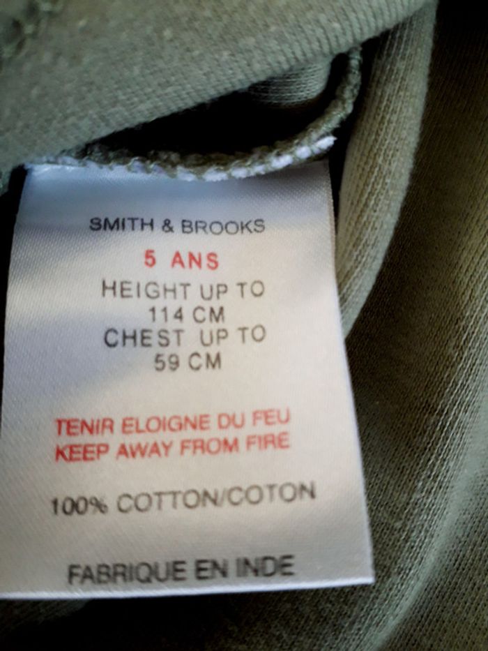 T-shirt sans manche - 5 ans - photo numéro 8