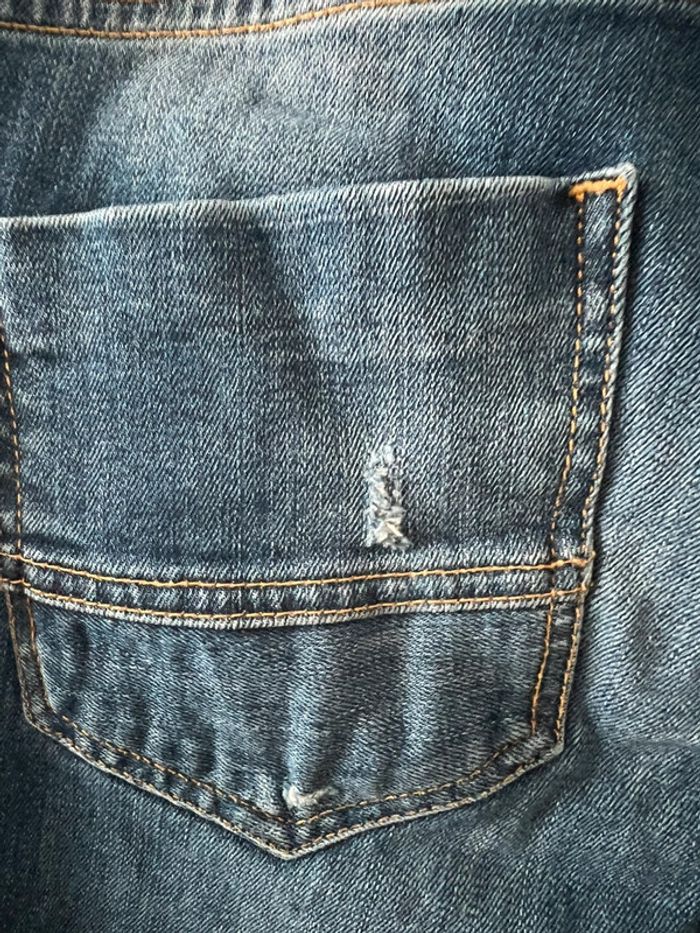 Jeans troués - photo numéro 7