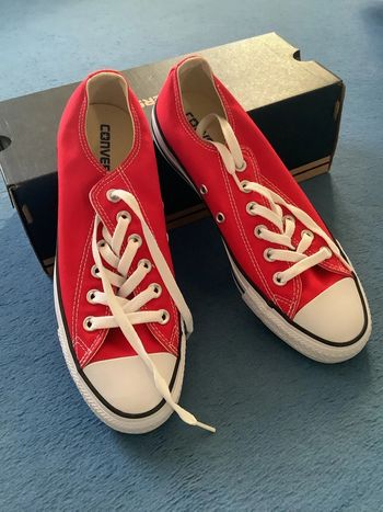 Tennis Converse All Stars rouge t. 39,5 neuves