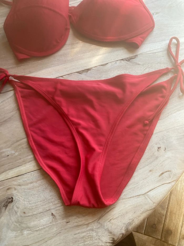 Maillot 2 pièces T 42 - photo numéro 3