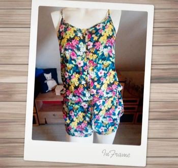 Combi-shorts fleurie taille 38