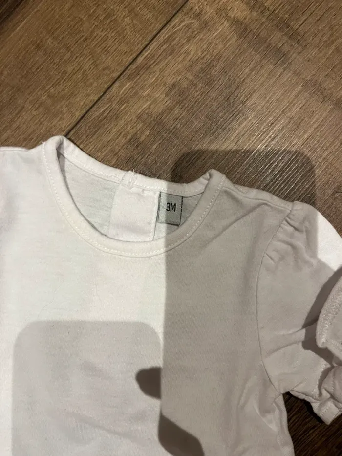 T-shirt fille 3 mois - photo numéro 2