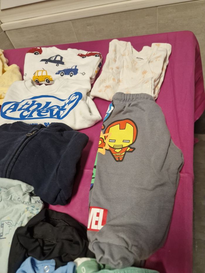 Lot vêtements 12mois garçon - photo numéro 4