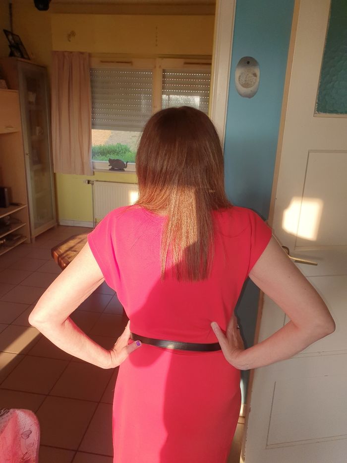 A vendre très bonne état je suis très soigneuse avec mes vêtements