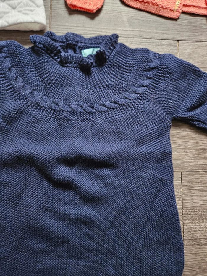 Lot de 5 gilets et pulls fille taille 6 mois - photo numéro 7