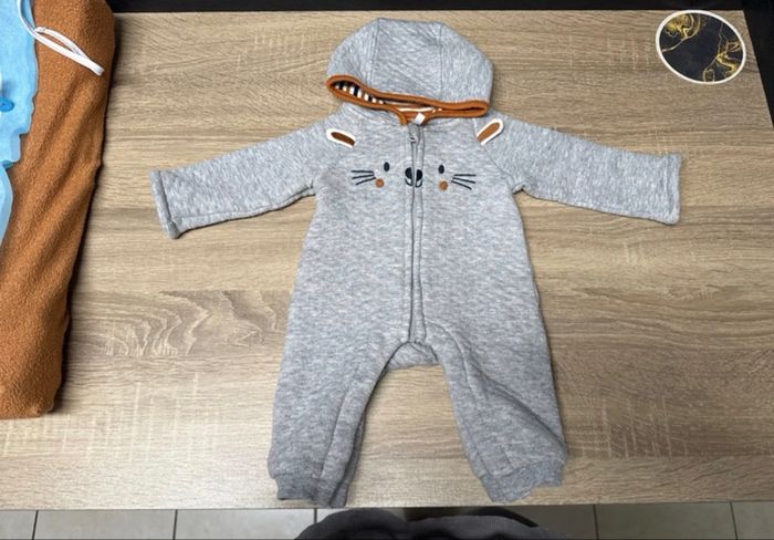 Combinaison sans pied