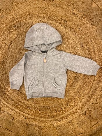Sweat à capuche fille 6 mois In Extenso