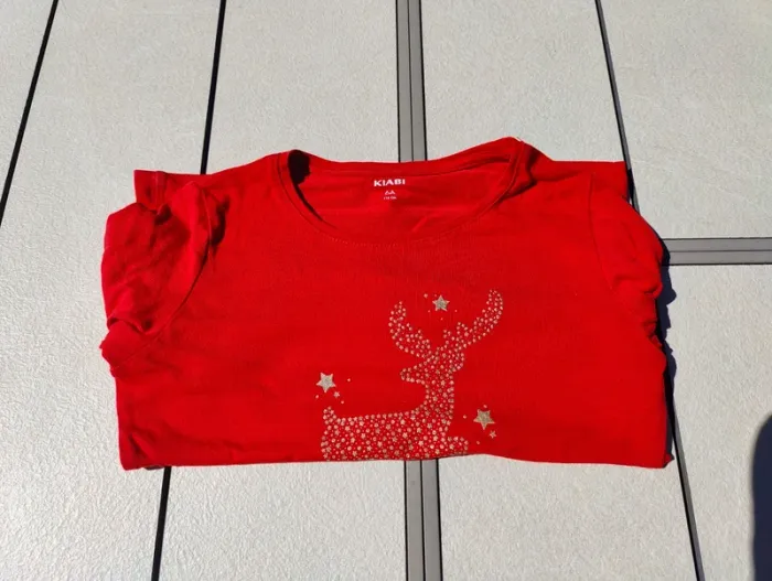Tee shirt ml rouge  noël Kiabi 6 ans - photo numéro 4