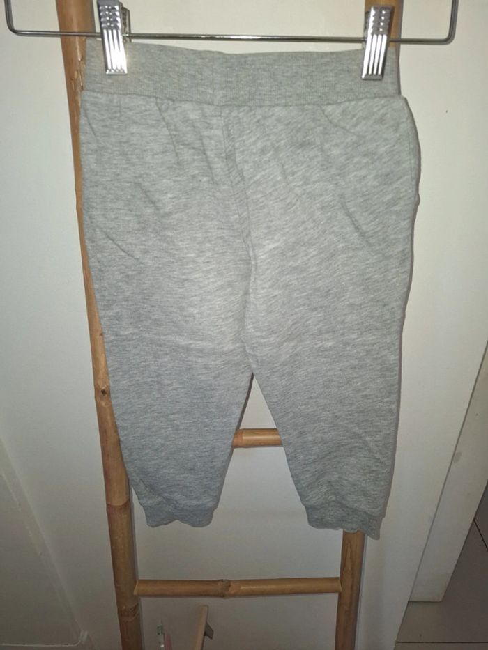 Pantalon 2/3 ans - photo numéro 3