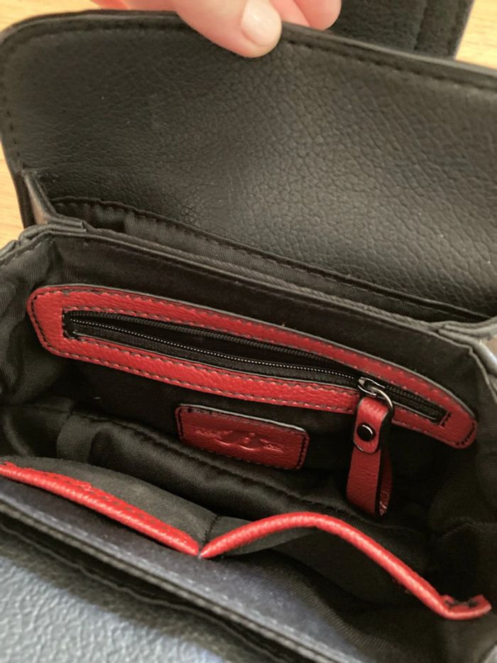 Neuf Sac à main cuir noir et rouge - photo numéro 2