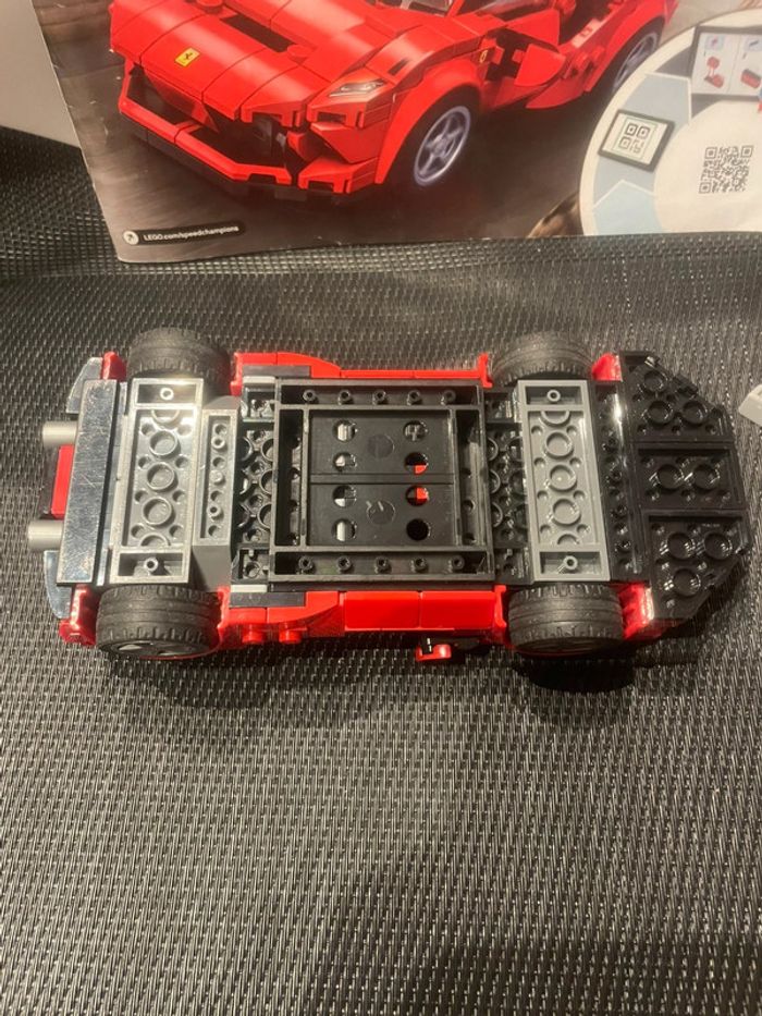 Lego Speed champions 76895 Ferrari F8 Tributo non complet avec notice - photo numéro 10