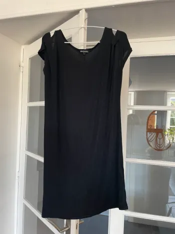 Robe pailletée noire taille L