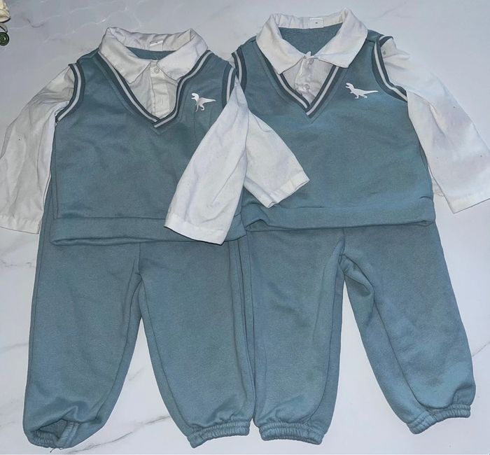Lot 2 tenues 9/12 mois