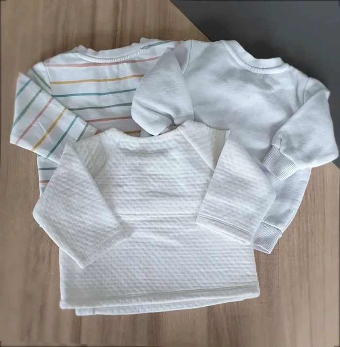 Lot de 3 pulls 3 mois et 3-6 mois - photo numéro 6