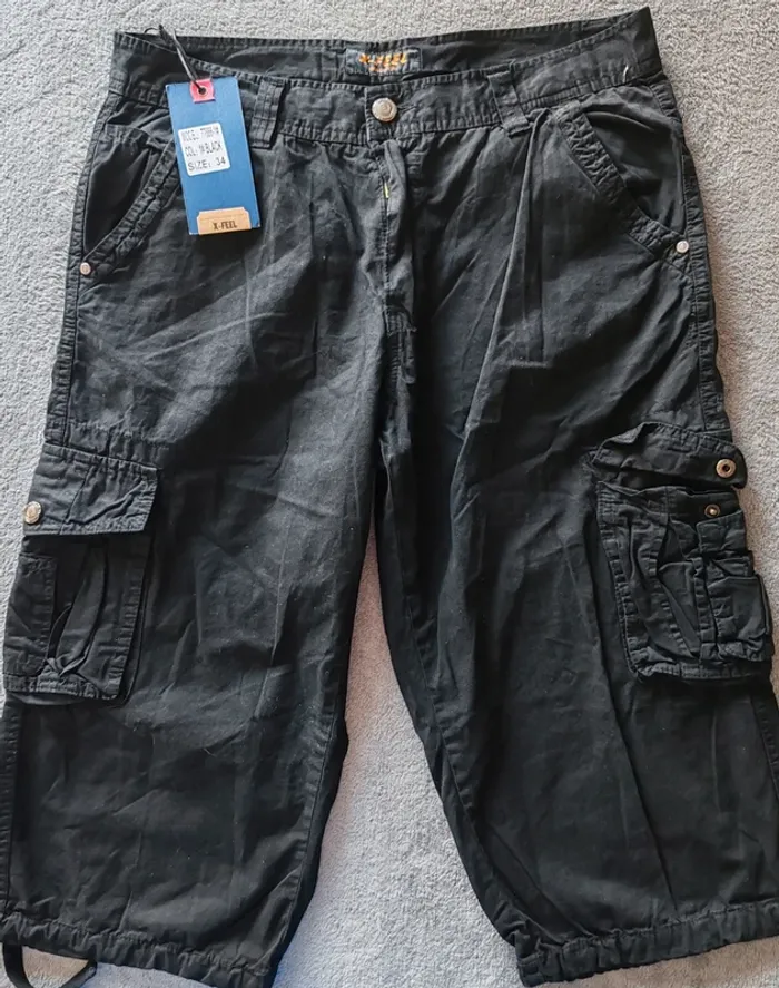 Bermuda cargo X-FEEL Collection noir 3/4 taille 42 FR – Neuf avec étiquette