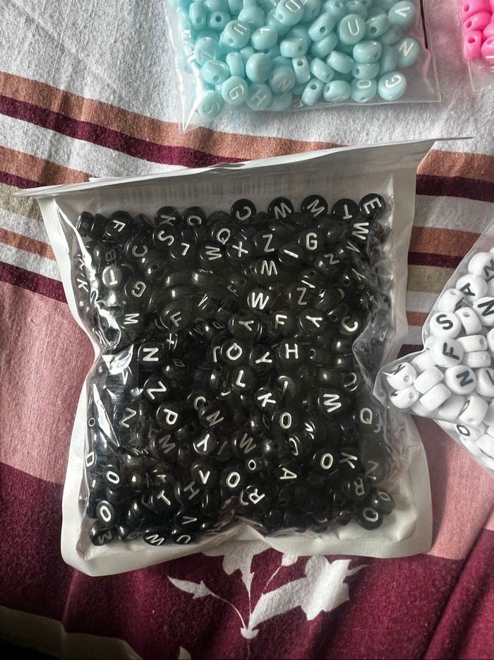 lot de perles initiales - photo numéro 2
