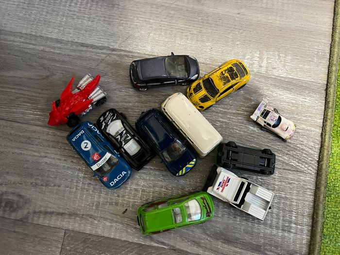Lot de Voitures Hot Wheels - photo numéro 5