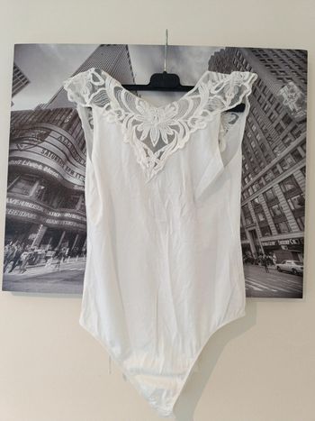 Body crème taille 38 neuf avec étiquette