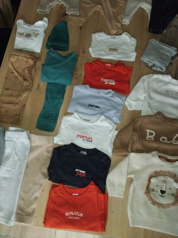 Lot vetement bebe taille 3 mois