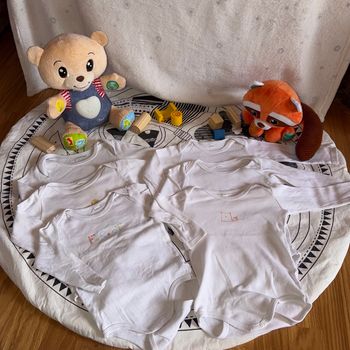 Lot de 6 bodies manches longues mixte - T18mois 80cm - sans marque