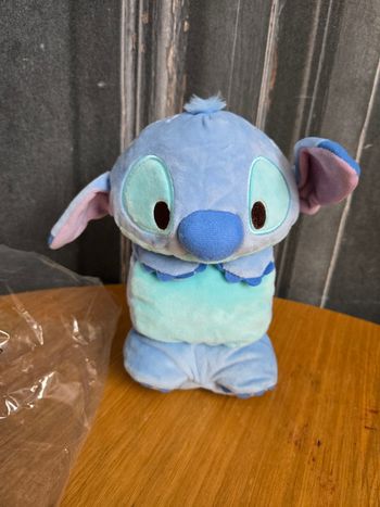 Trousse stitch disney store neuve