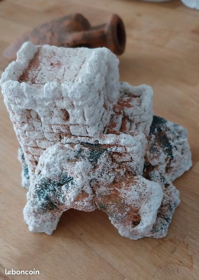 2 décorations aquarium - photo numéro 3