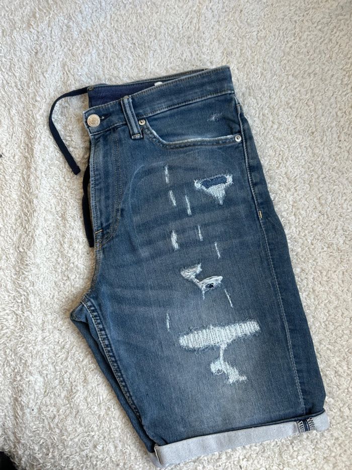 Short en jeans