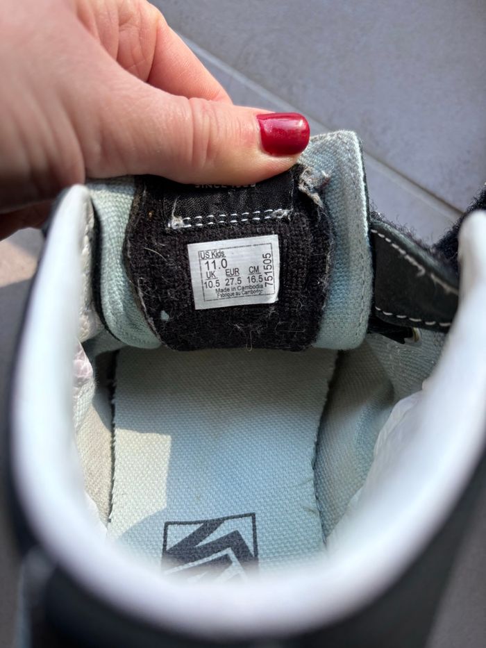 Baskets vans noir scratch taille 27,5 - photo numéro 4