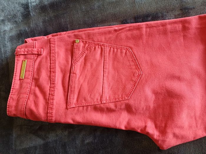 Lot pantalons 36 et un pantacourt burton camaïeu etam - photo numéro 10