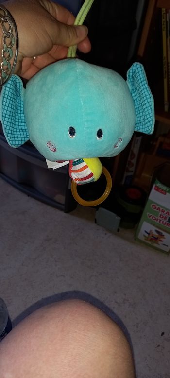 Albert l'éléphant lilliputiens