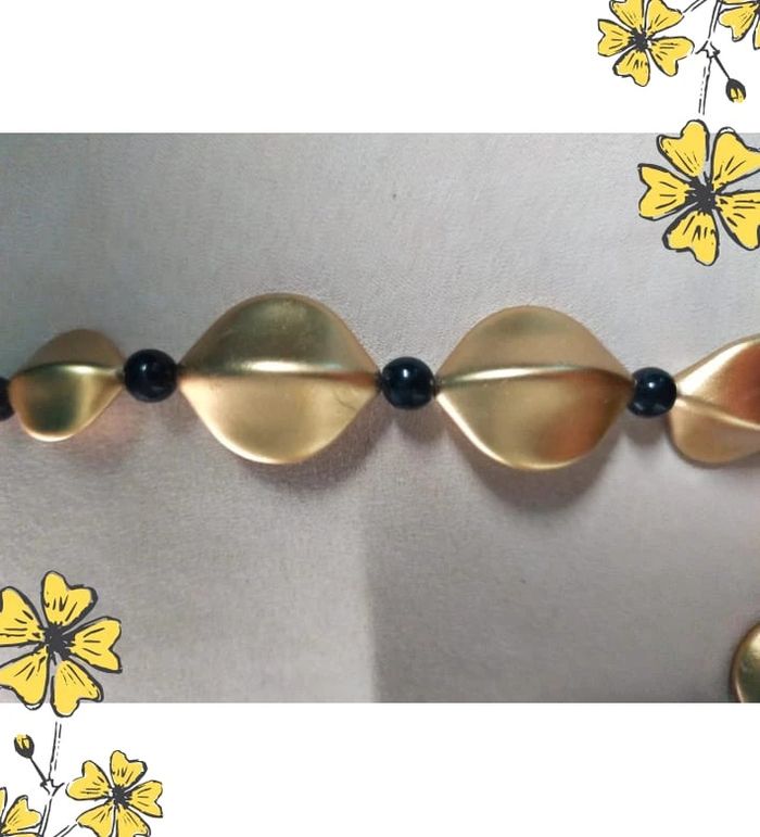 Collier doré et noir perles satinées – Style chic intemporel - photo numéro 6