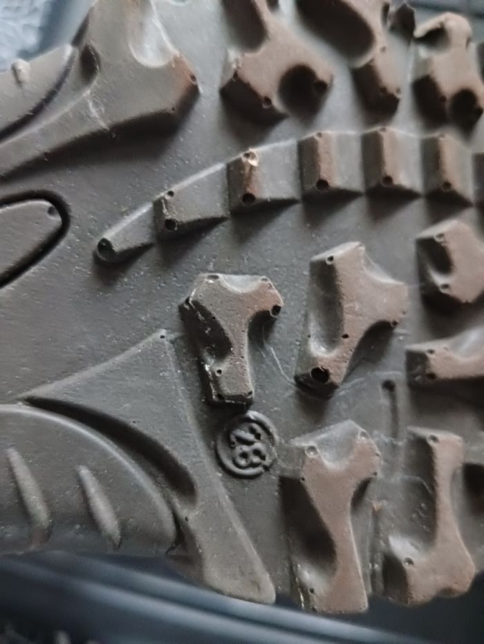 Chaussures Decathlon taille 28 - photo numéro 6
