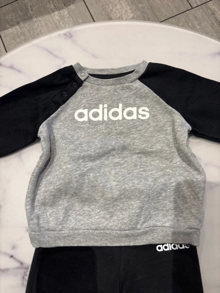 Ensemble Adidas noir et gris - photo numéro 2