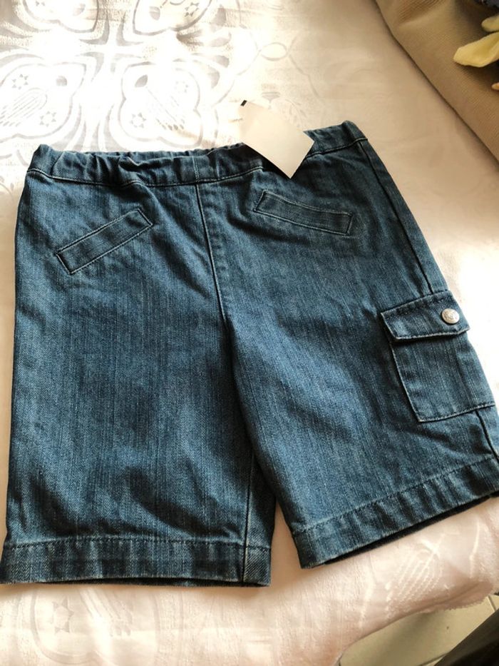 Ensemble fille neuf short en jans et tee shirt manches longues 3 ans - photo numéro 5