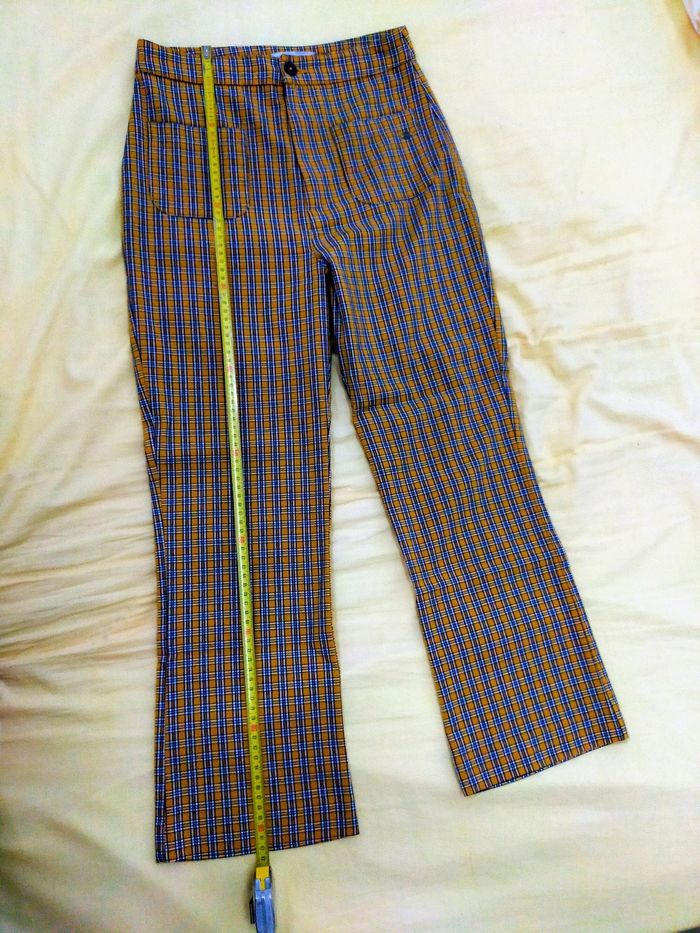 Pantalon à carreaux femme moutarde et noir taille M/38  marque PULL & BEAR - photo numéro 8