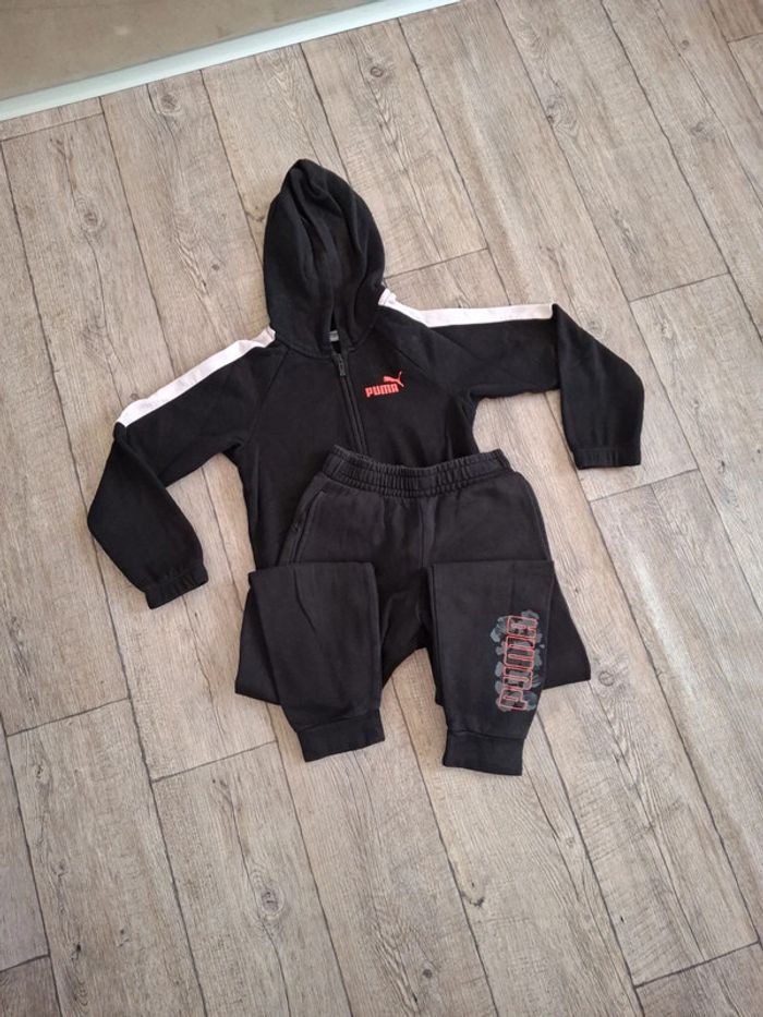 Tenue de sport, jogging fille puma 9/10 ans