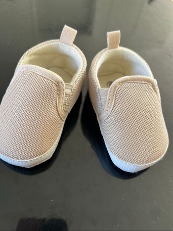 Chaussures/chaussons taille 18-19