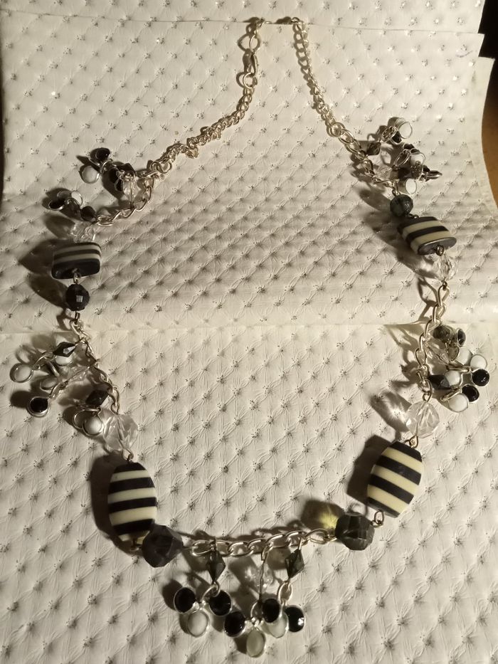 Collier , pour femme