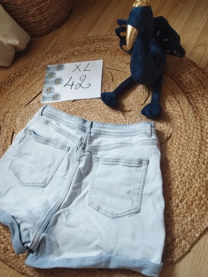 Short jean clair 42 kiabi - photo numéro 6