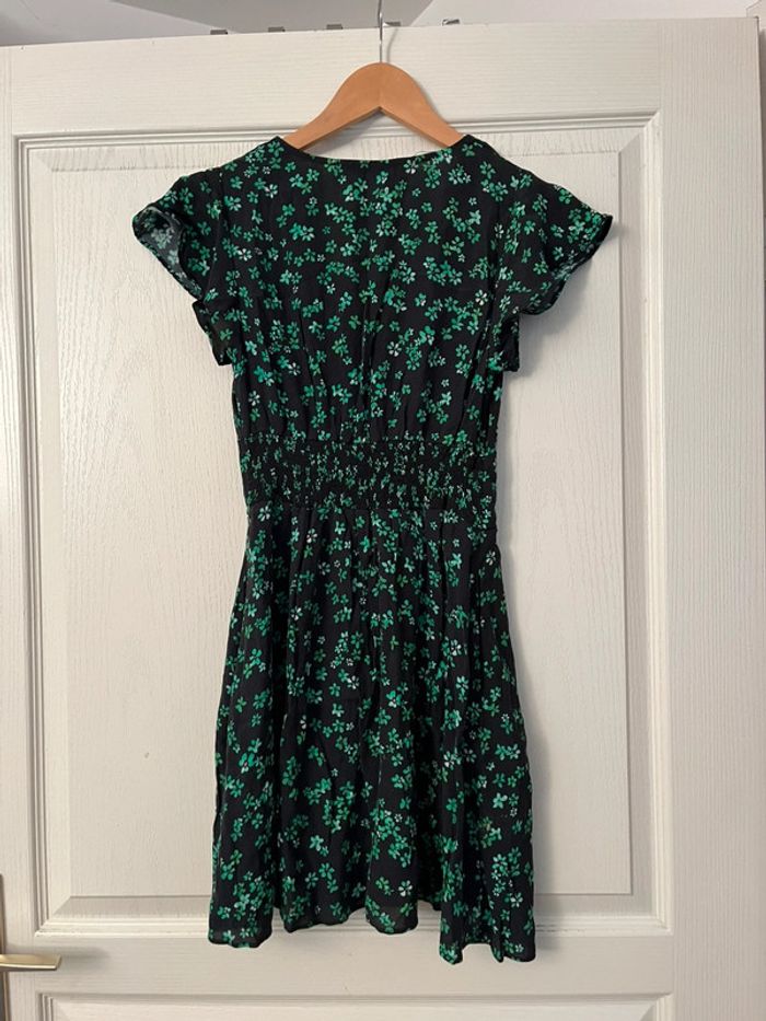 Robe verte et noir Zara taille xs - photo numéro 3