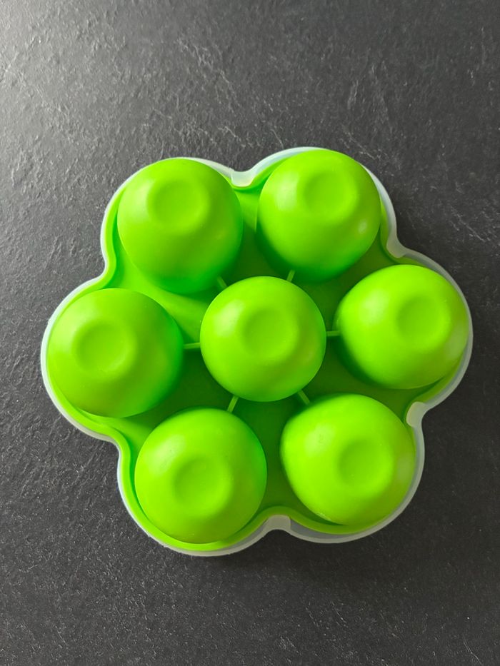 Moule en silicone pour repas bébé - photo numéro 2