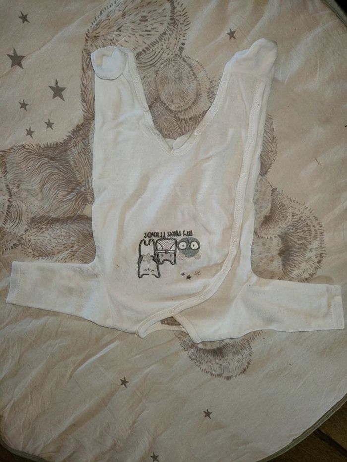 Lot de 8 pyjamas taille 1 mois - photo numéro 12