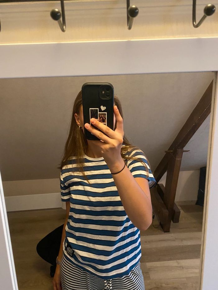 t-shirt rayé bleu et blanc, gémo, taille 14 ans XS - photo numéro 2