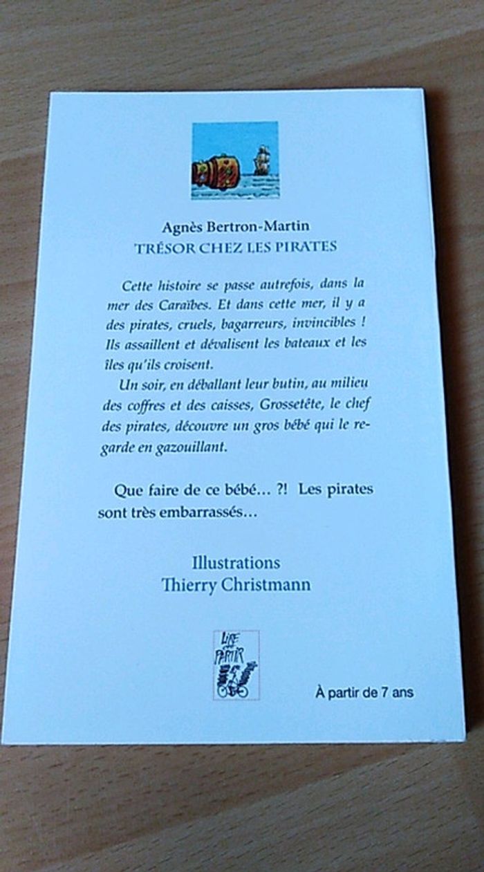 Livre Trésor chez les pirates - photo numéro 2