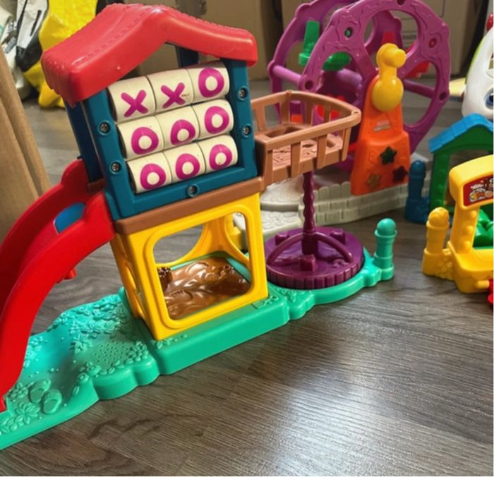 Gros lot personnage et maison voiture avion fête foraine Little people - photo numéro 2