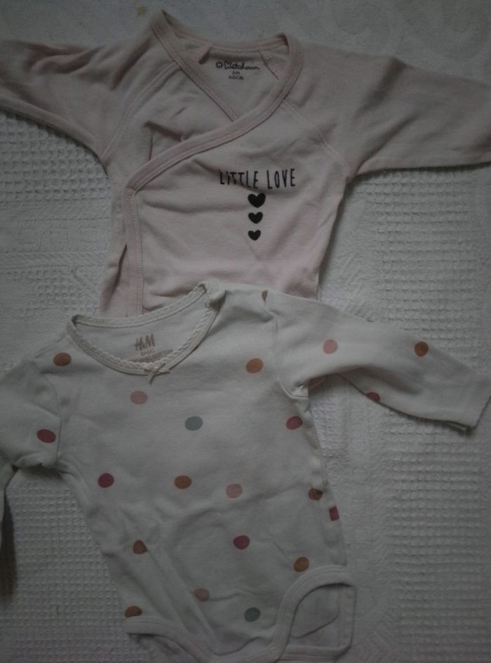 Gros lot body fille 3 mois - photo numéro 6