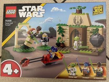 Lego  Star Wars Le Temple Jedi de Tenoo, avec Maître Yoda,