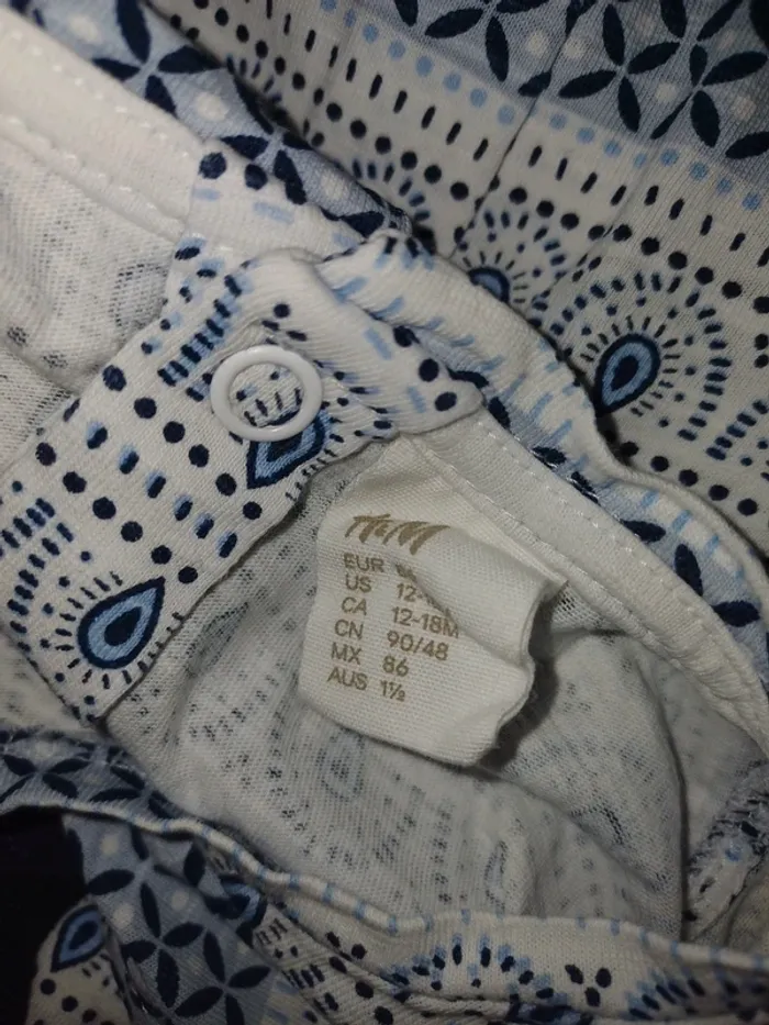 Combishort H&M taille 18 mois - photo numéro 3