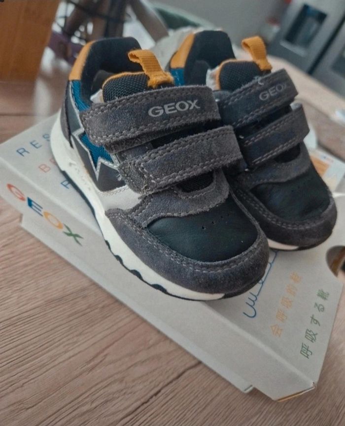 Chaussure geox 21 neuf - photo numéro 2